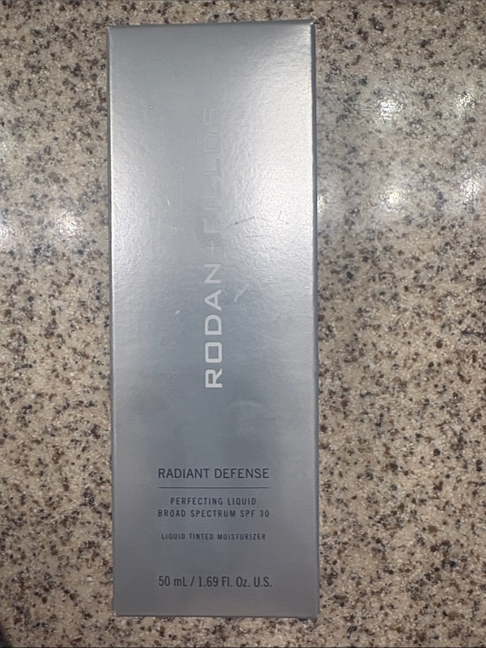 Rodan + Fields Radiant Defense SPF 30 Tinted Moisturizer - 1.5 cream